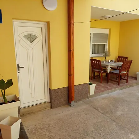 Apartament Maja